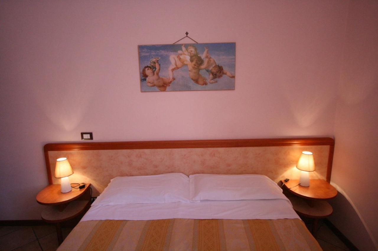 Hotel Venezia モンテカティーニ・テルメ エクステリア 写真